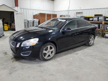  Salvage Volvo S60