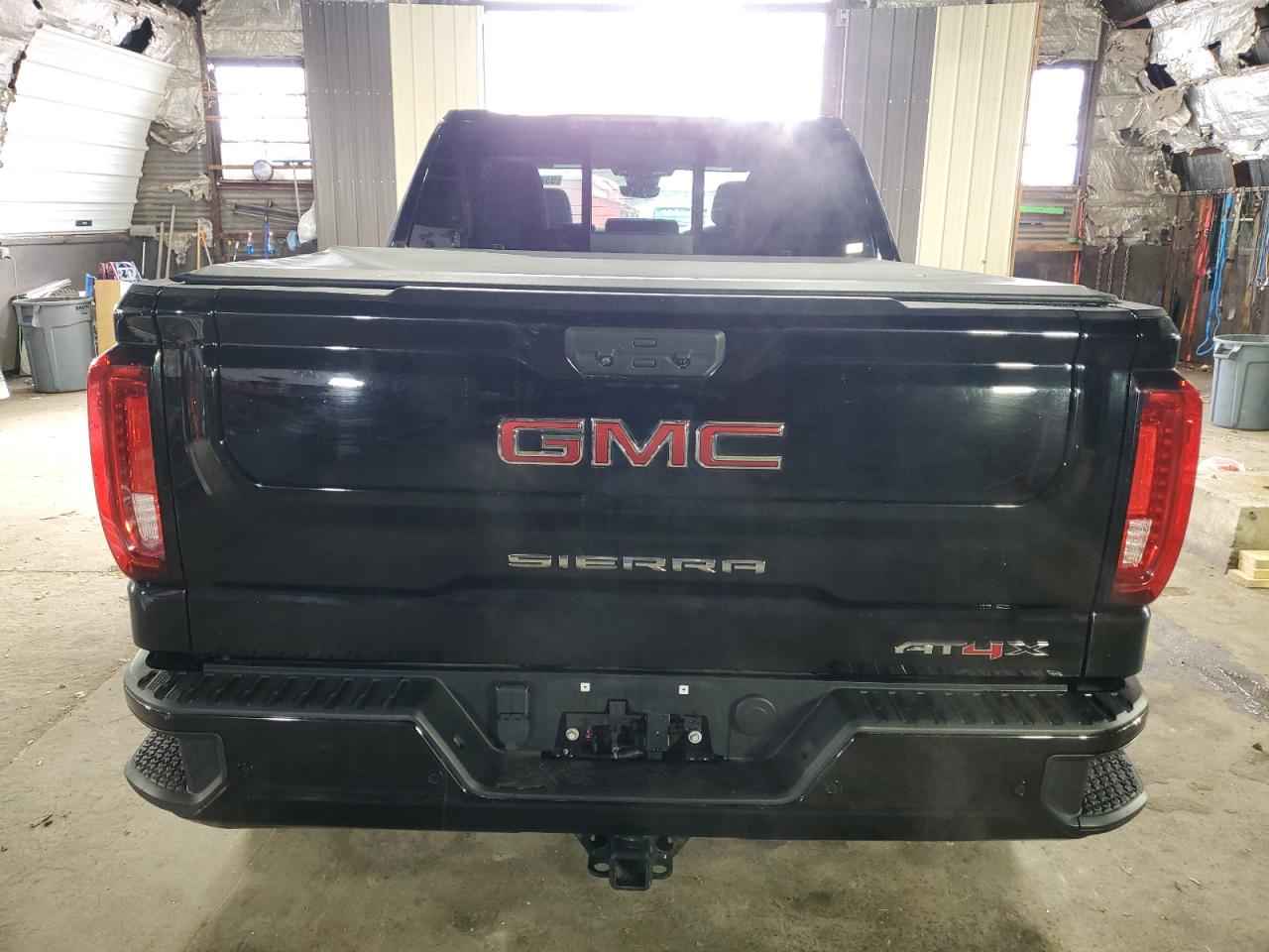 GMC Sierra K1500 At4x Image 7