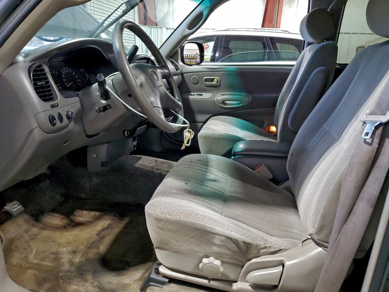 Toyota Tundra Access Cab Image 7