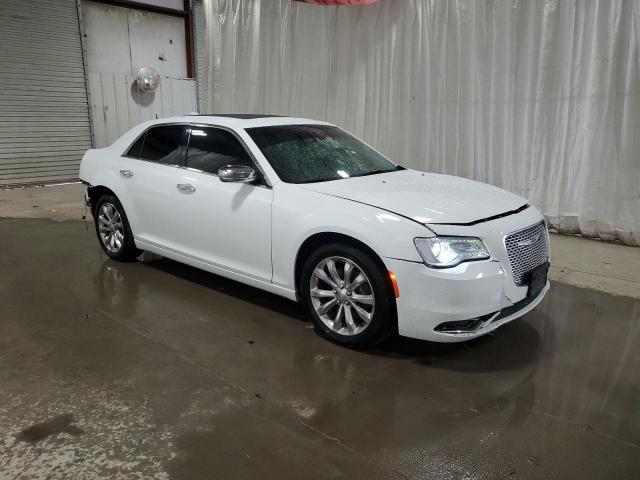 Chrysler 300 Limited Image 11