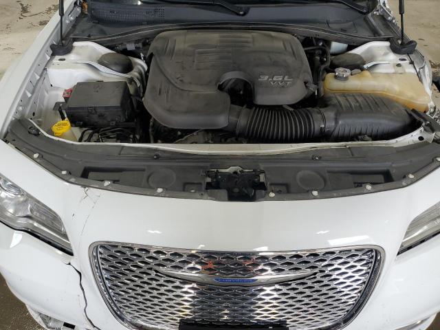 Chrysler 300 Limited Image 5