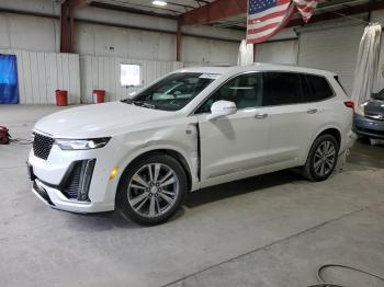 Salvage Cadillac XT6