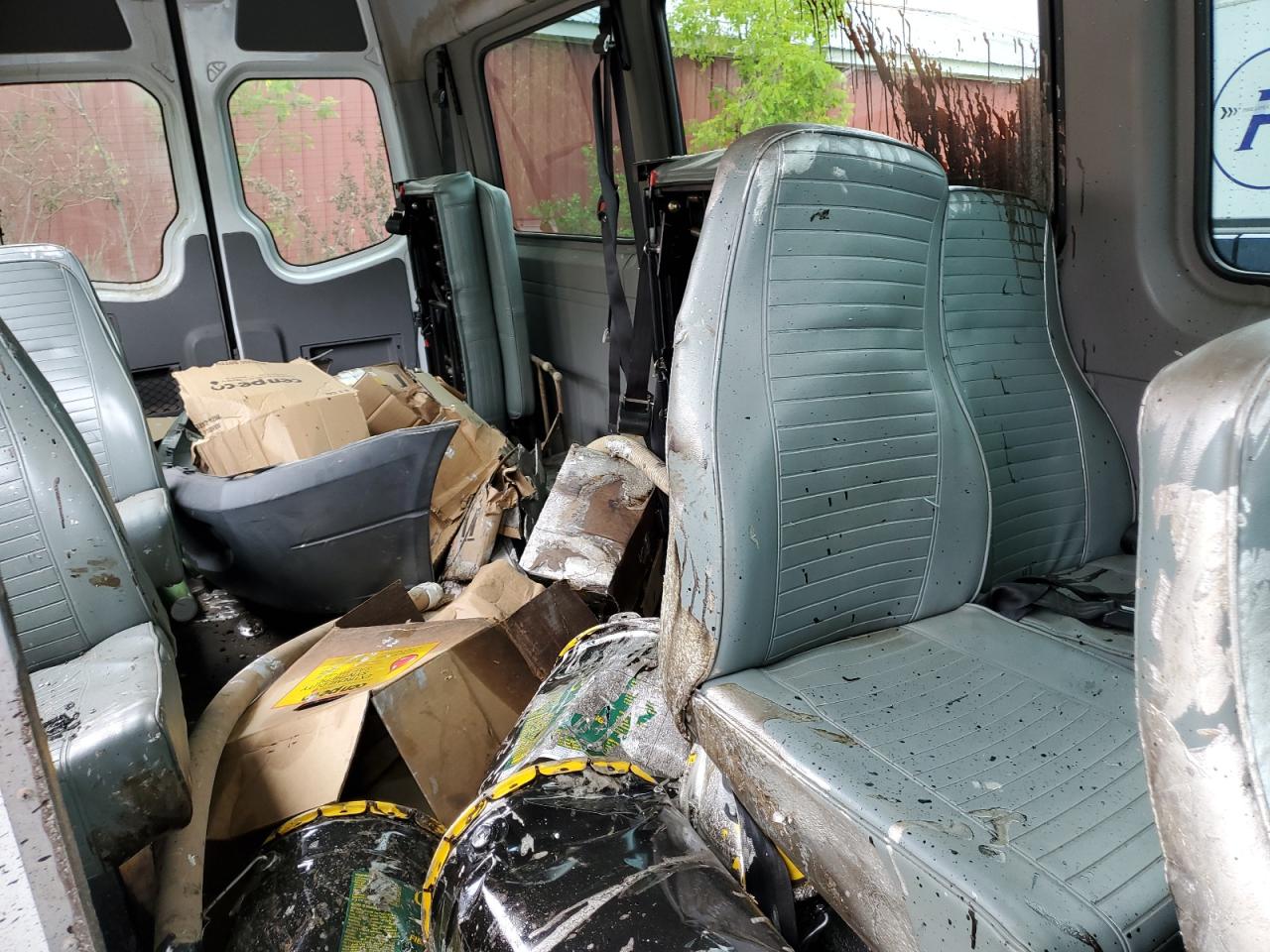 Dodge Sprinter 3500 Image 8