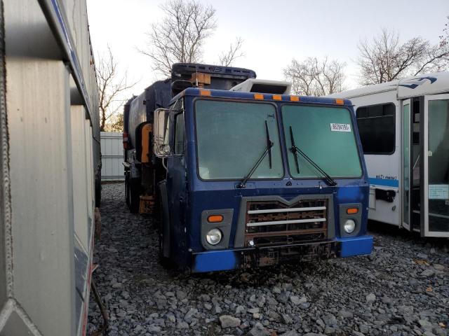  Salvage Mack 600 Leu600