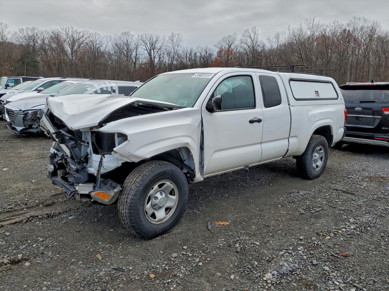 Toyota Tacoma Access Cab Image 1