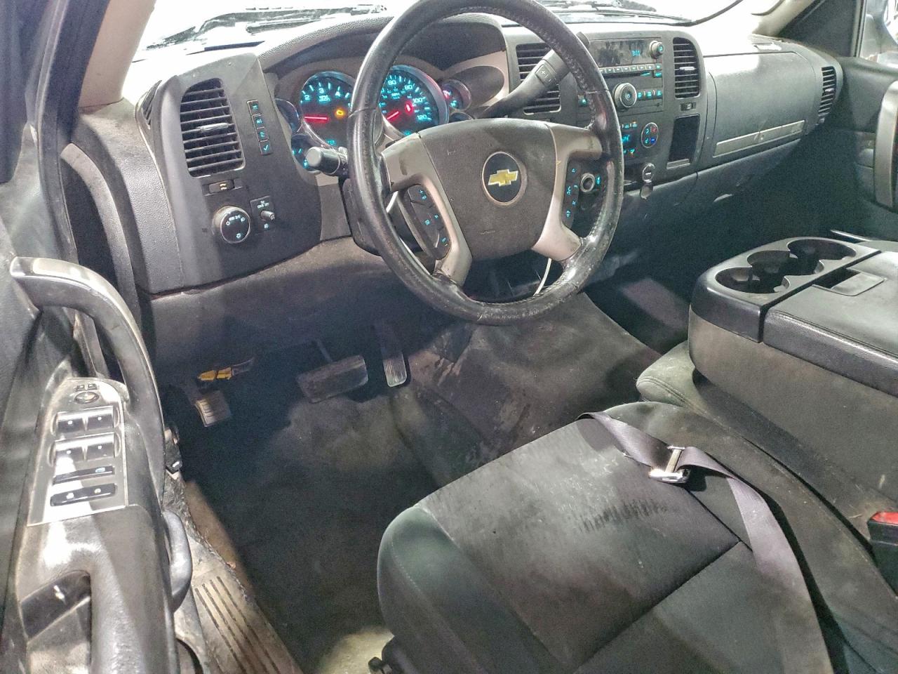 Chevrolet Silverado K1500 Lt Image 7