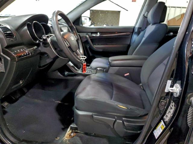 Kia Sorento Base Image 6