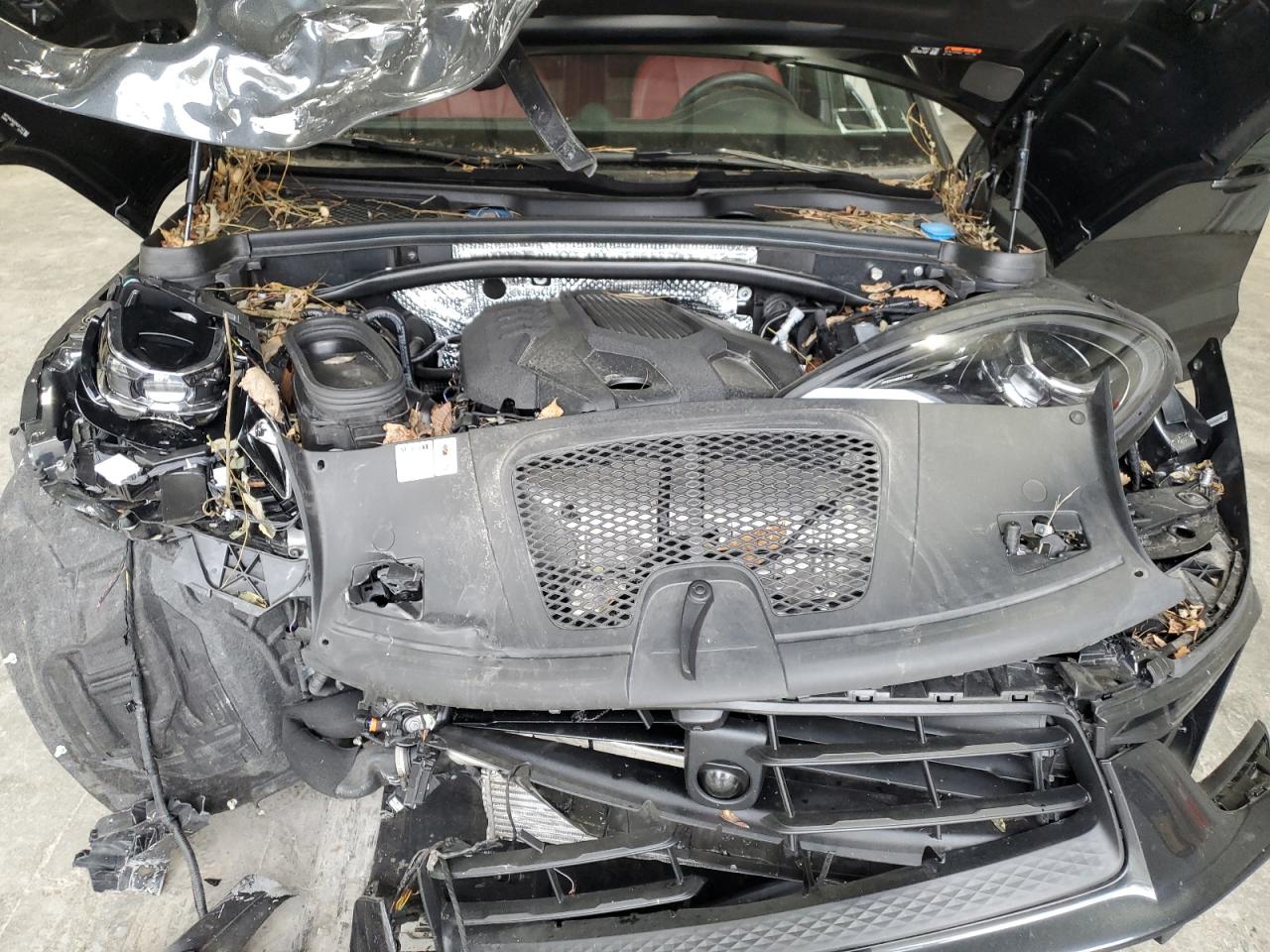 Porsche Macan Base Base Image 11