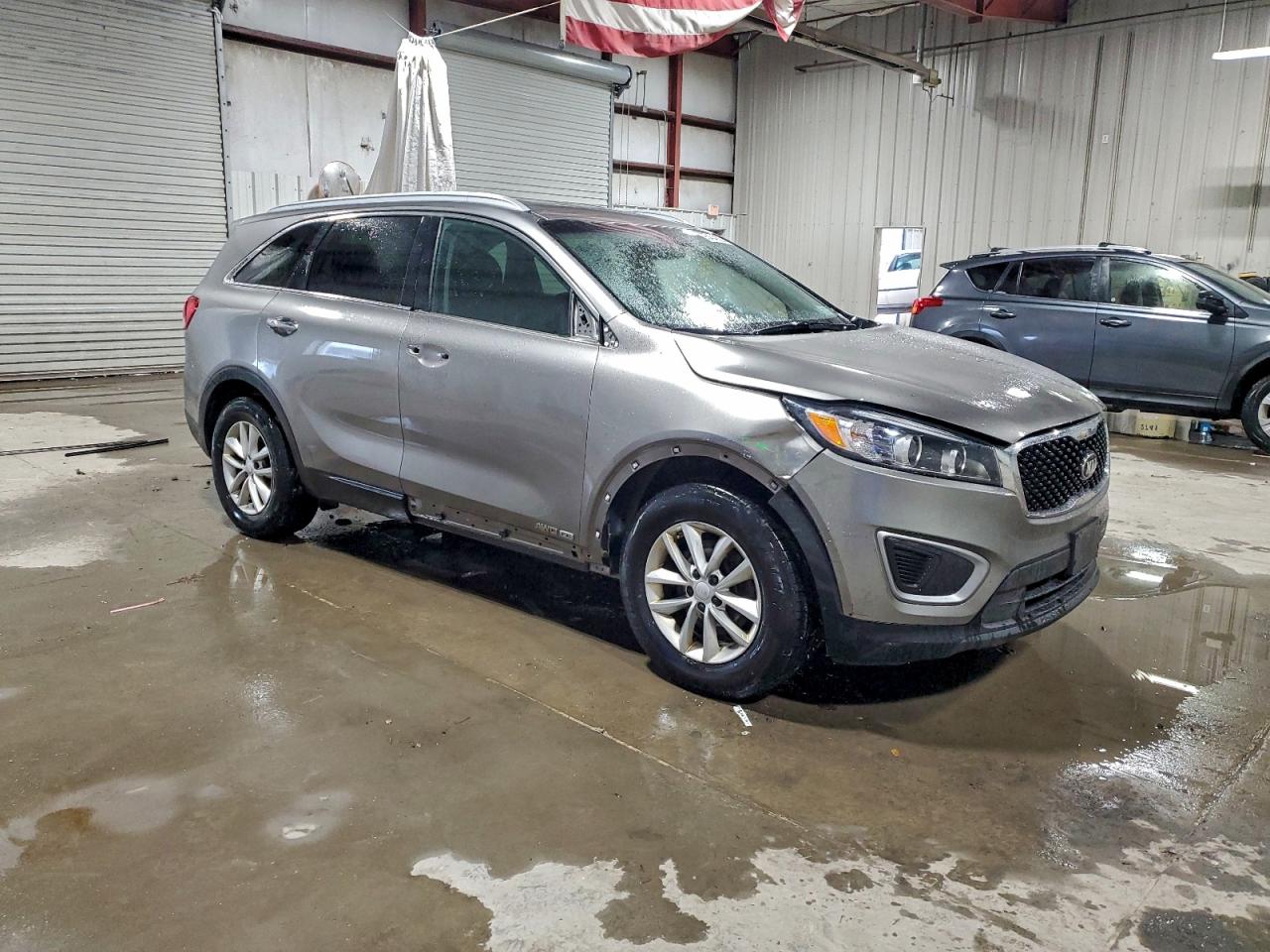 Kia Sorento Lx Image 10