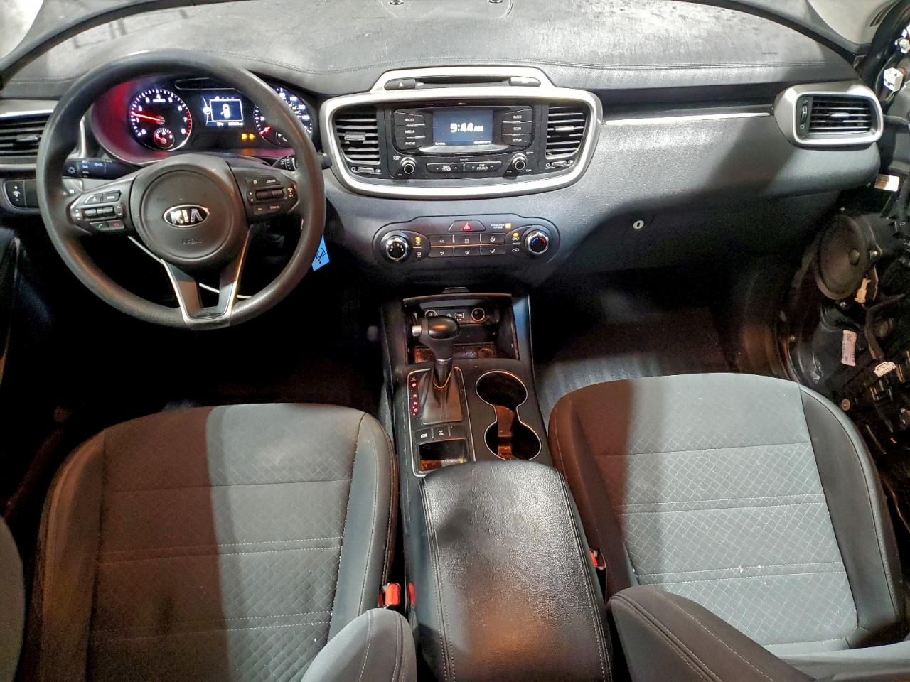 Kia Sorento Lx Image 11