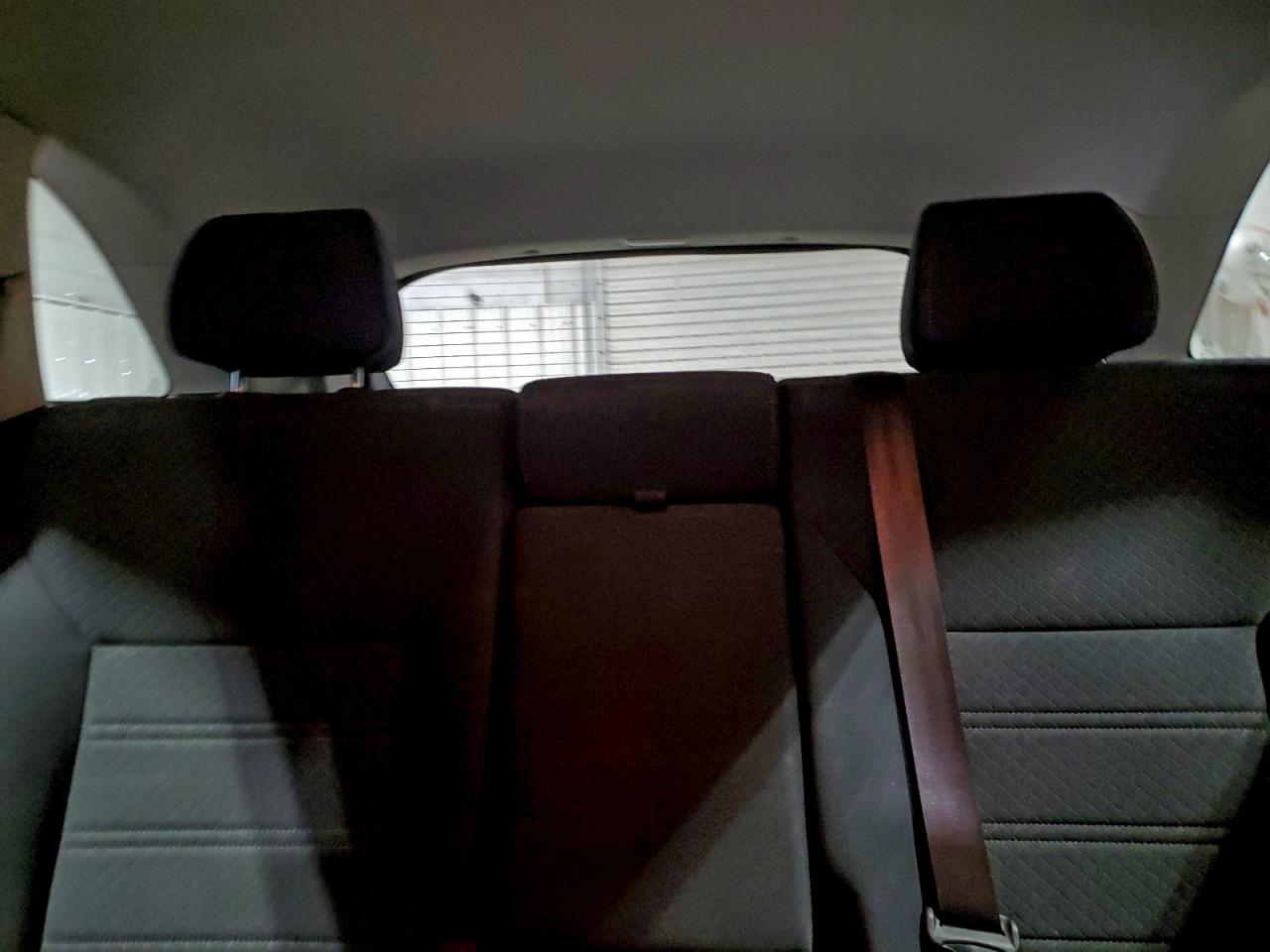 Kia Sorento Lx Image 7