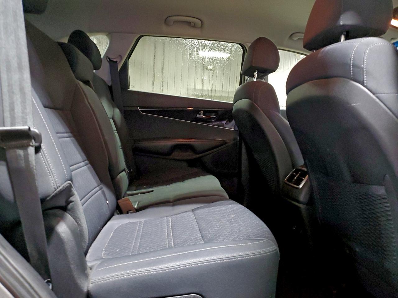 Kia Sorento Lx Image 14