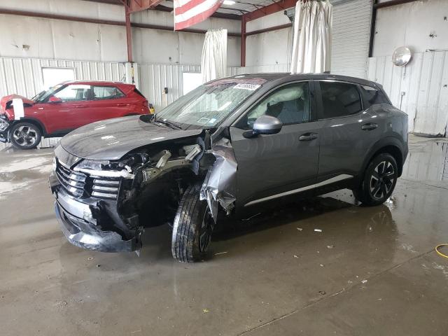  Salvage Nissan Kicks