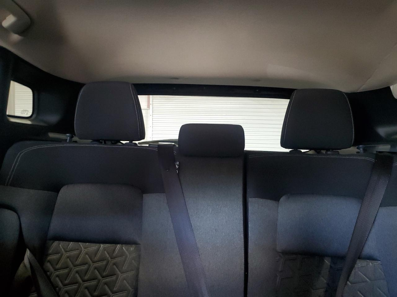 Nissan Kicks Sv Image 8