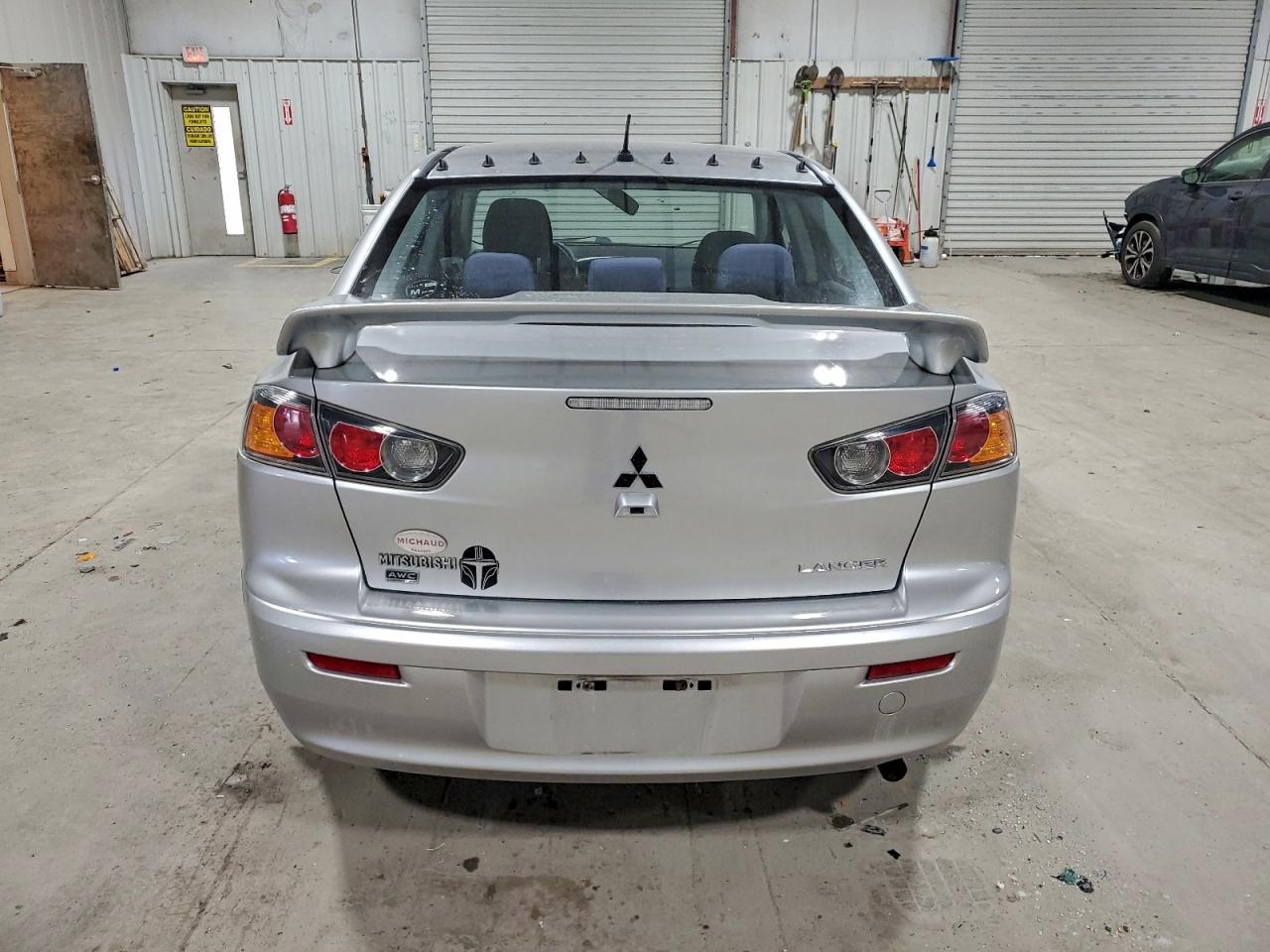 Mitsubishi Lancer Es Image 11