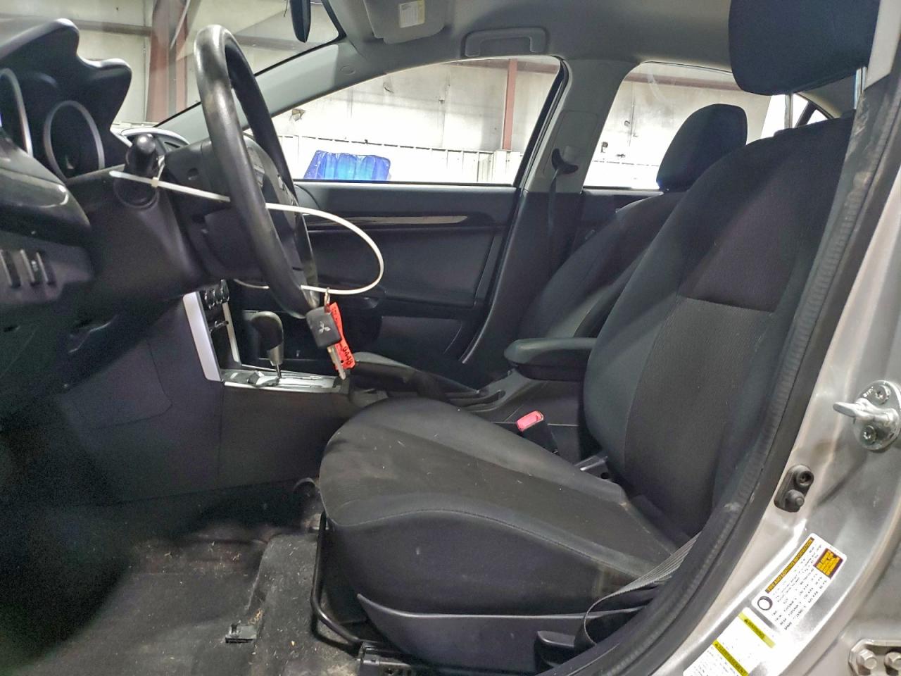 Mitsubishi Lancer Es Image 12