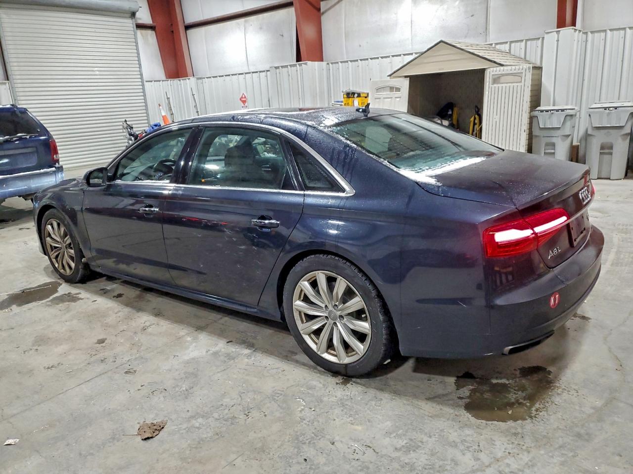 Audi A8 L Quattro Image 10