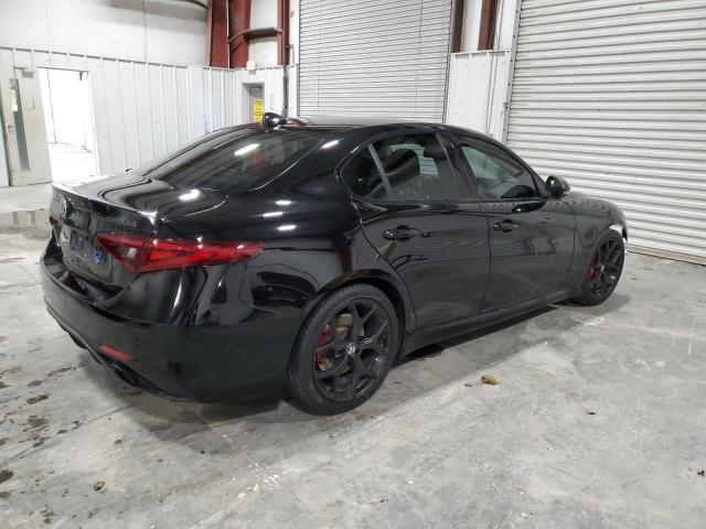 Alfa Romeo Giulia Image 2