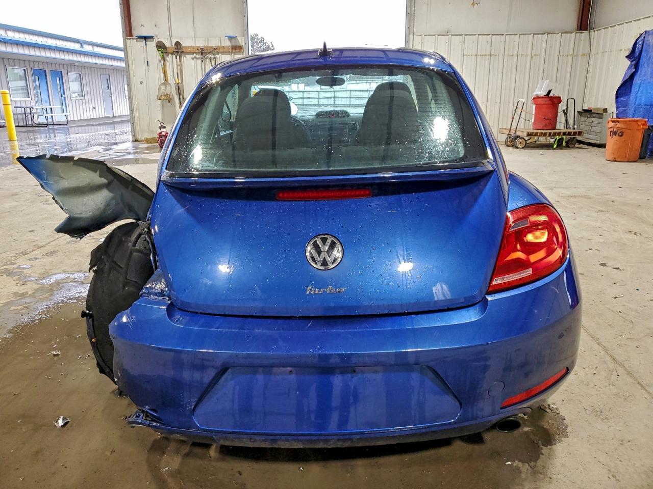 Volkswagen Beetle Turbo Image 6