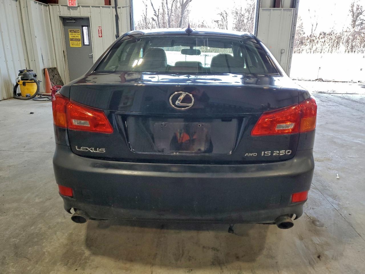 Lexus Is 250 Image 9