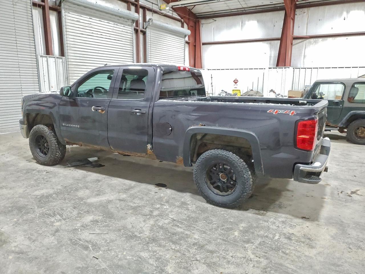 Chevrolet Silverado K1500 Lt Image 3