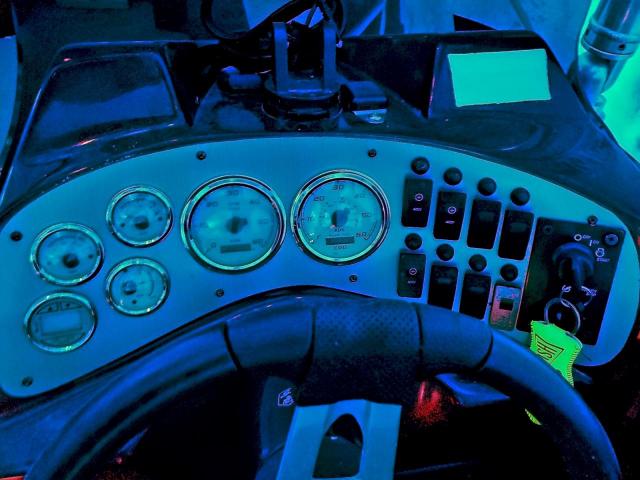 Caravelle Boat Image 6