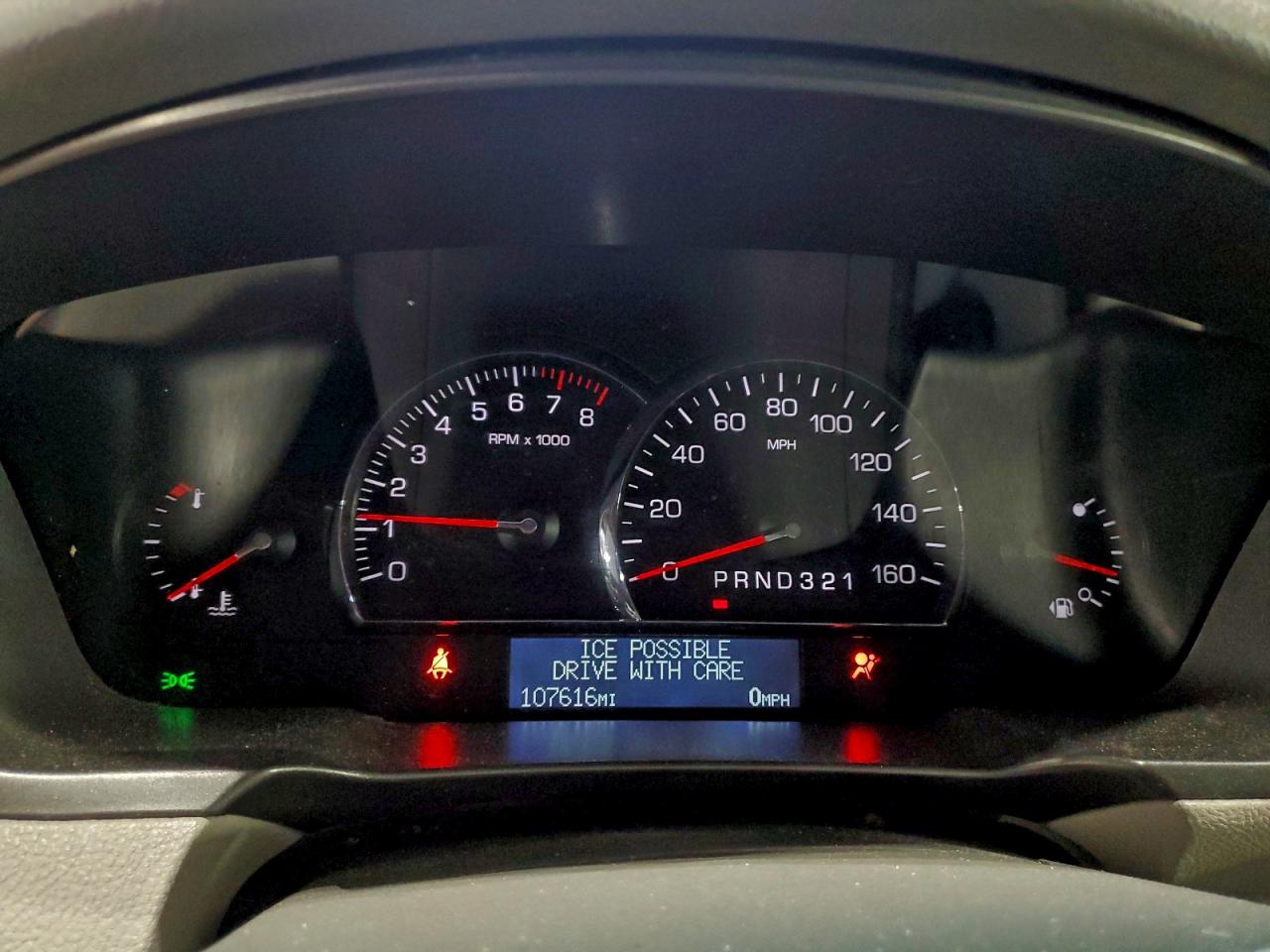 Cadillac DTS Image 12