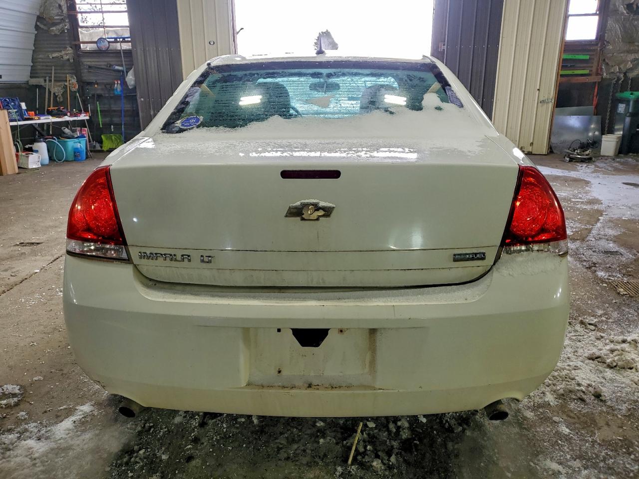 Chevrolet Impala Lt Image 9