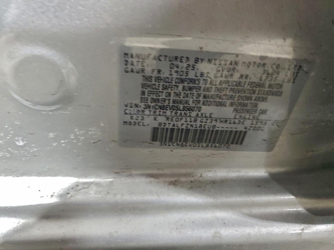 Nissan Versa Sv Image 6