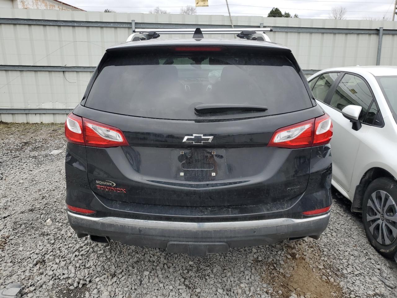 Chevrolet Equinox Premier Image 5