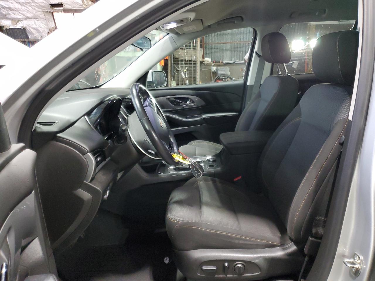 Chevrolet Traverse Lt Image 2