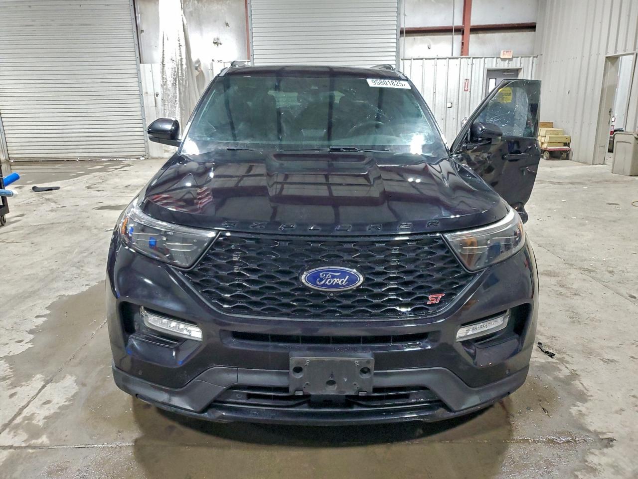 Ford Explorer St Image 5