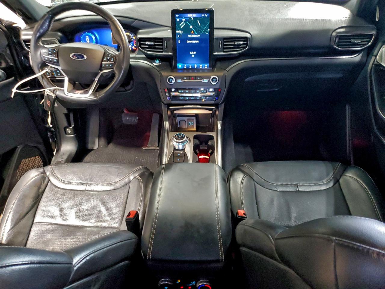 Ford Explorer St Image 8