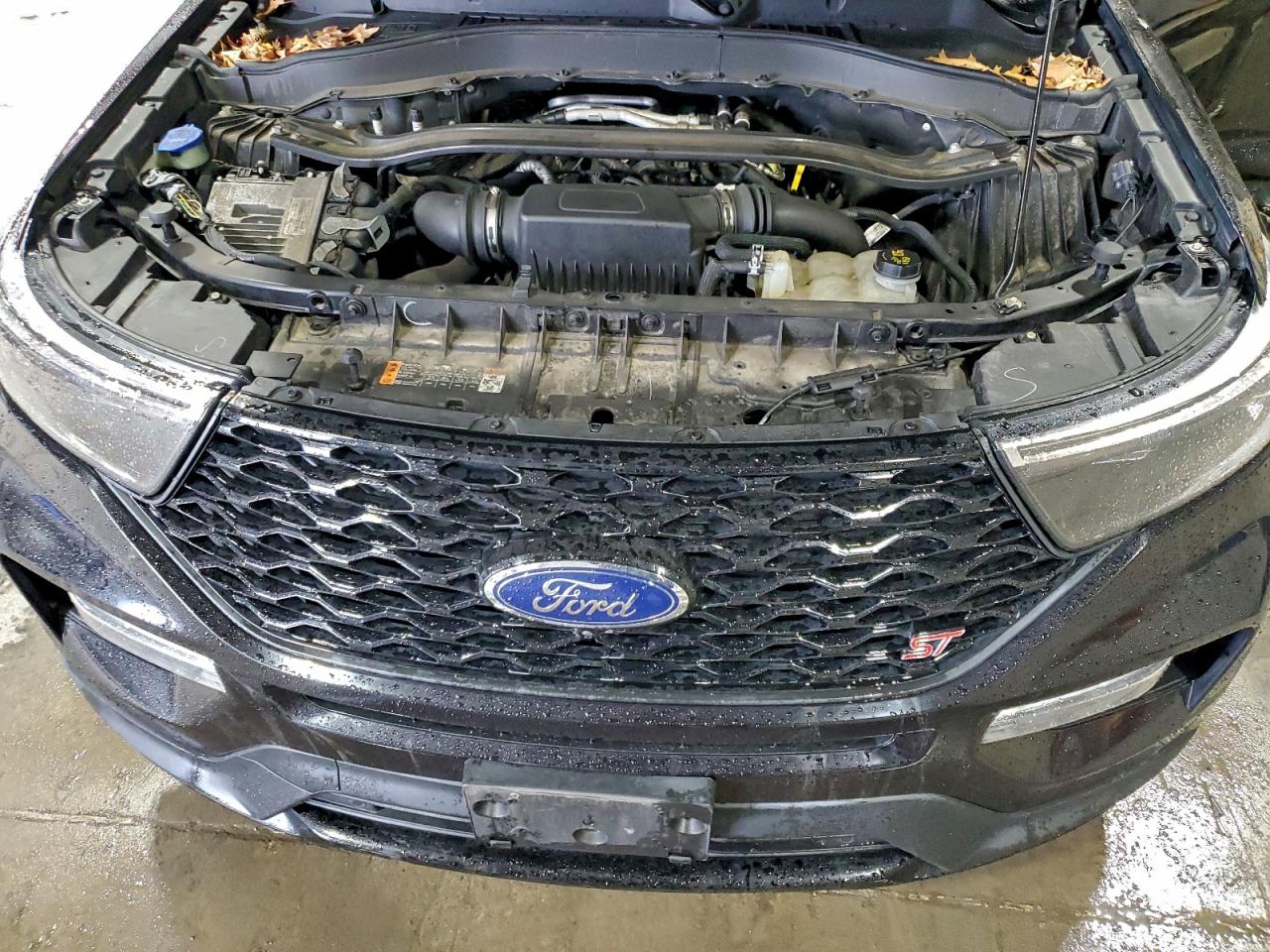 Ford Explorer St Image 12