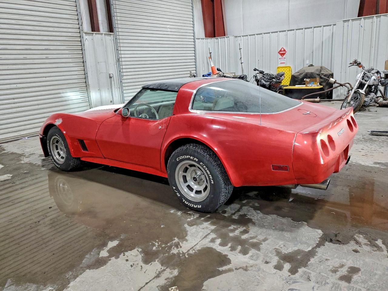 Chevrolet Corvette Image 6