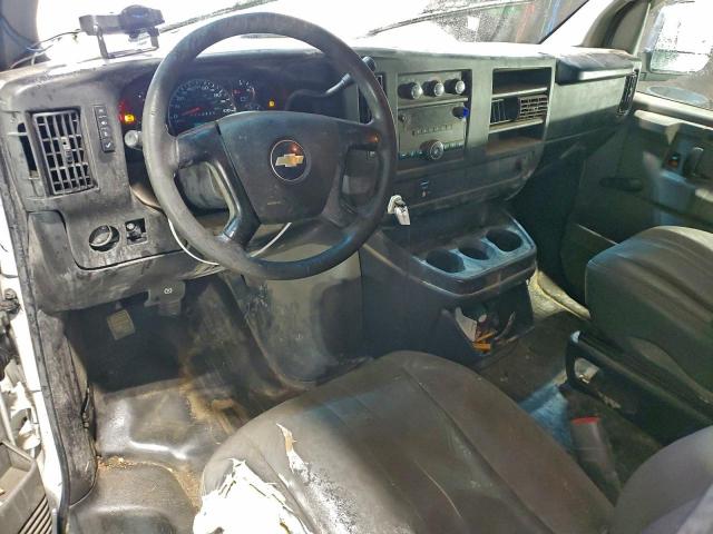 Chevrolet Express Image 3