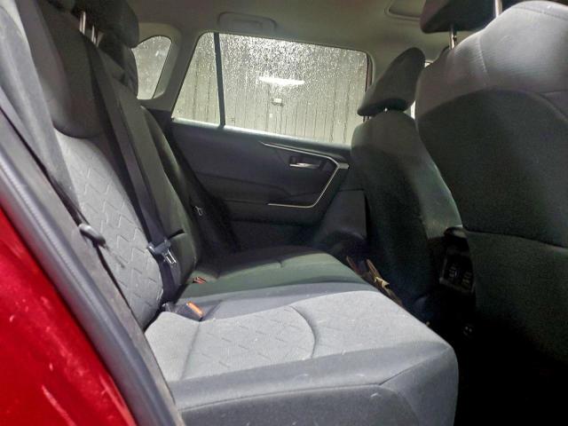 Toyota RAV4 Xle Image 10