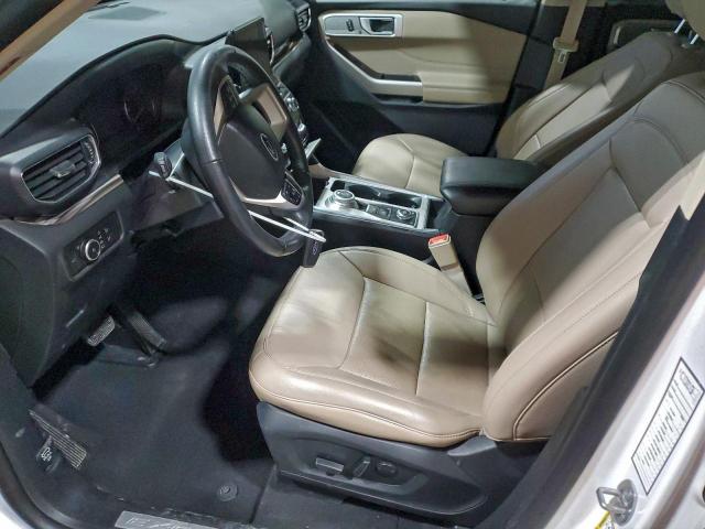 Ford Explorer Limited Image 2