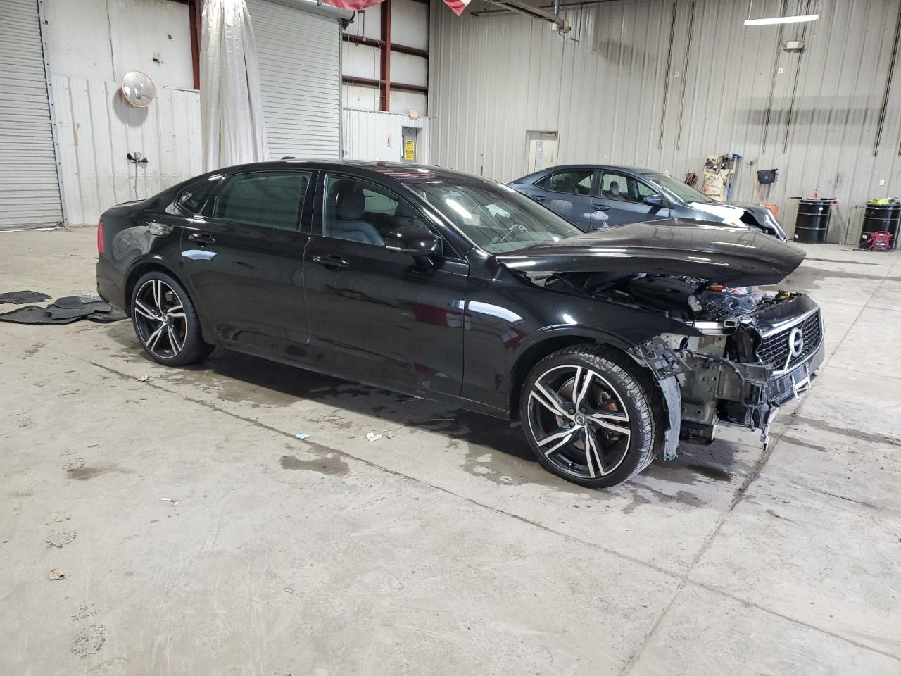 Volvo S90 T6 Ocean Race Image 2