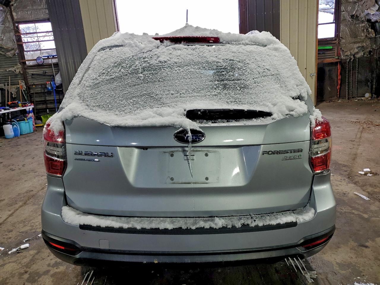 Subaru Forester 2.5i Image 8