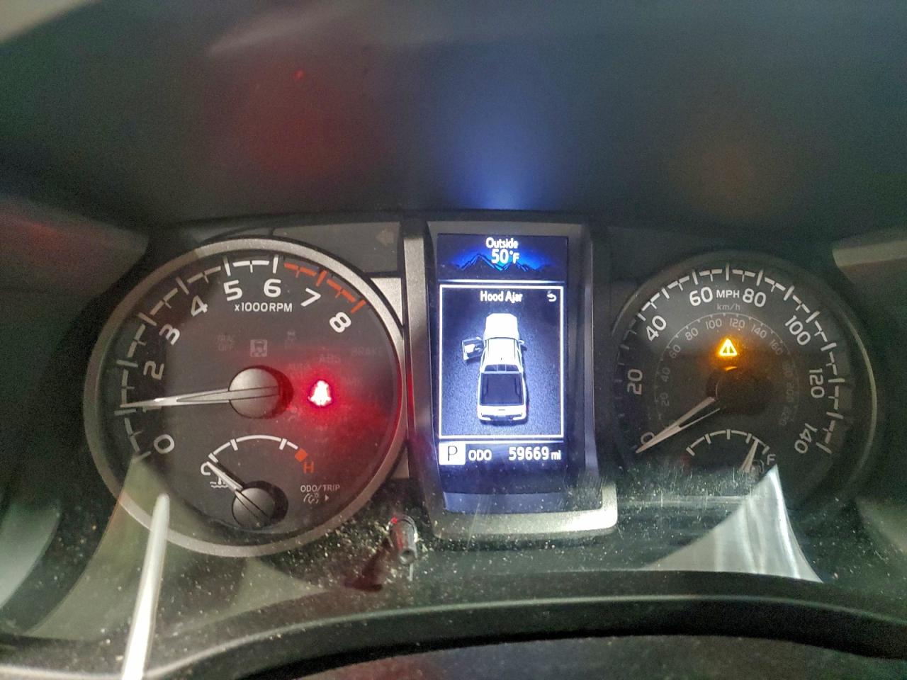 Toyota Tacoma Double Cab Image 8