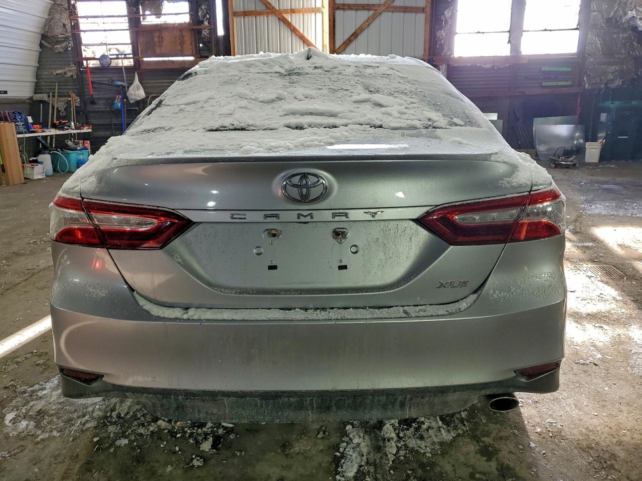 Toyota Camry Xle Image 3