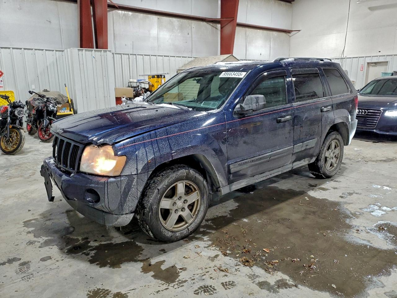Jeep Grand Cherokee Laredo Image 1