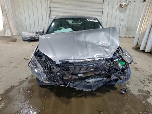 Chrysler 200 Touring Image 5