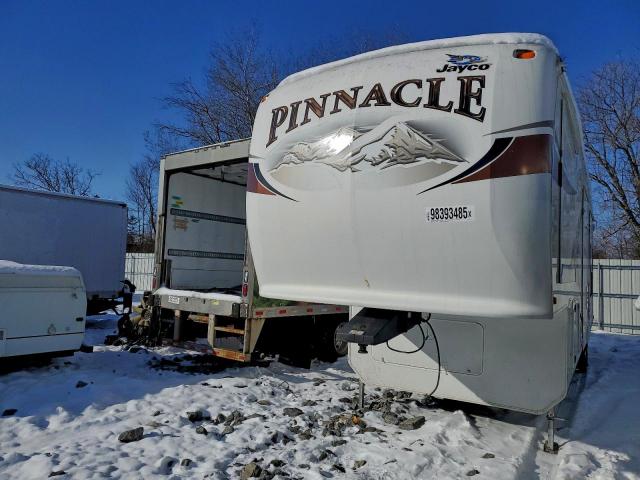 Jayco Pinnacle Image 2