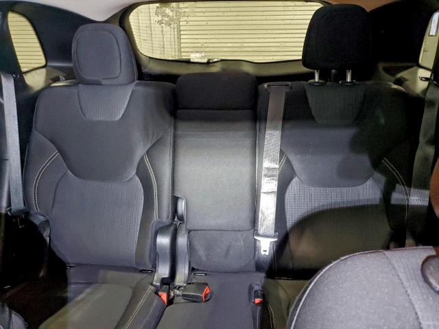 Jeep Grand Cherokee Latitude Image 9