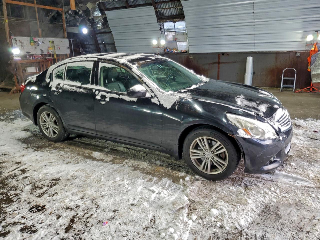 INFINITI G37 Image 4