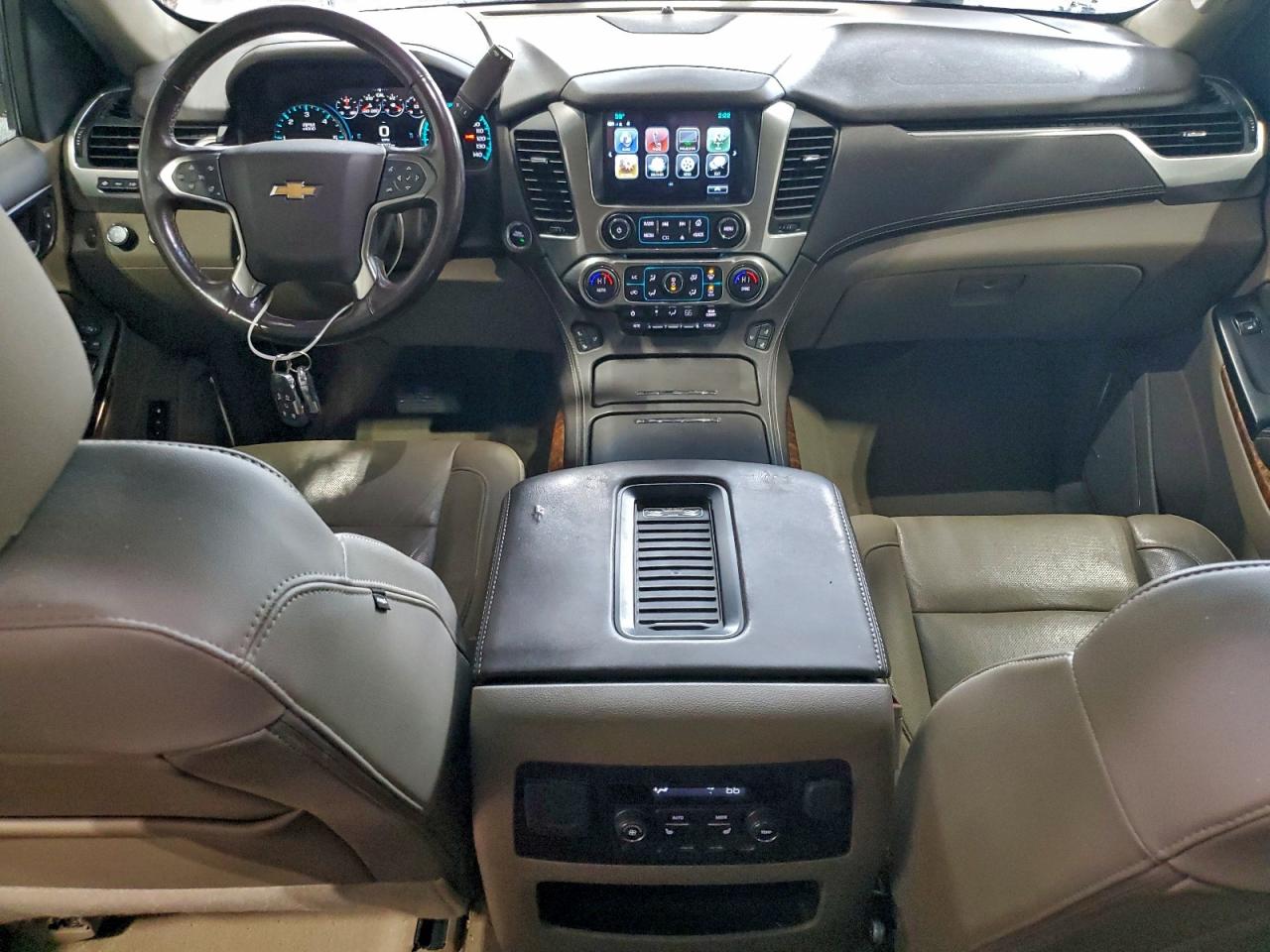 Chevrolet Tahoe K1500 Premier Image 4