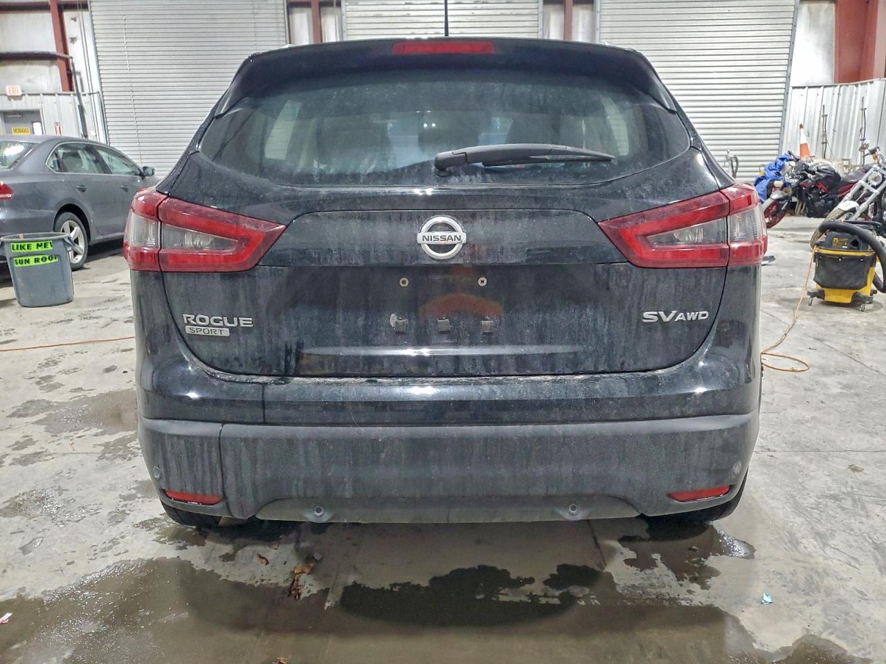 Nissan Rogue S Image 4