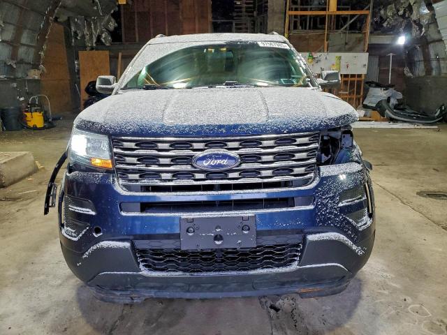 Ford Explorer Image 10
